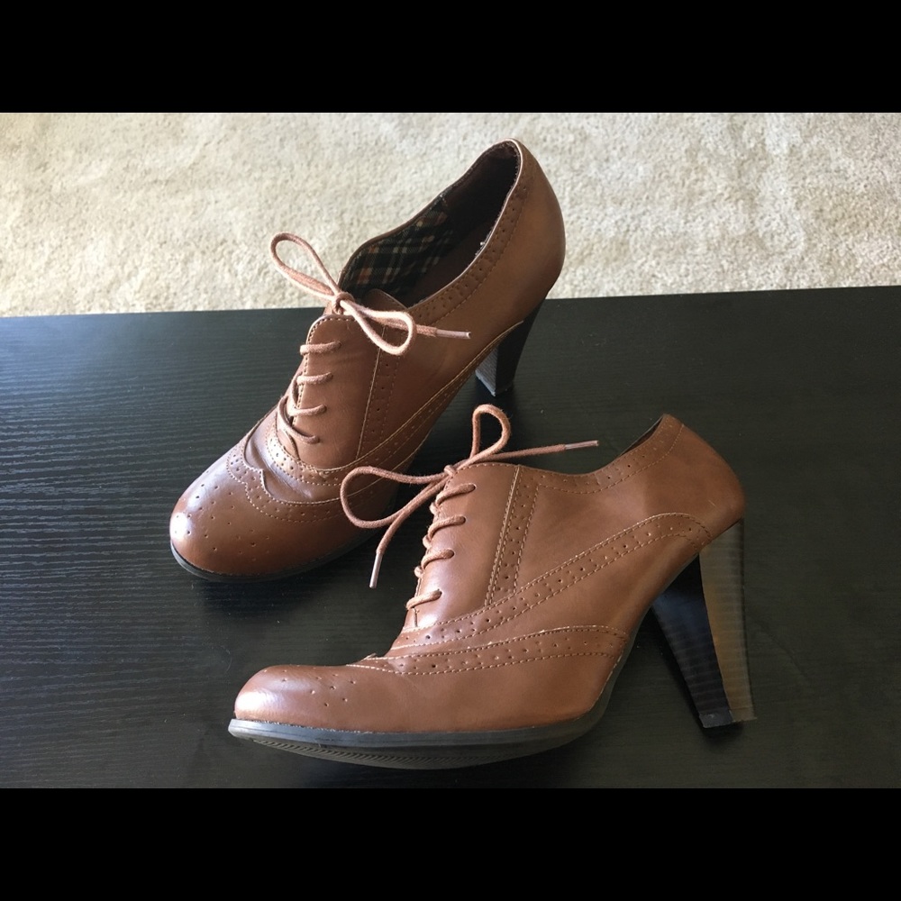 Brown block heels - Picture 2 of 5